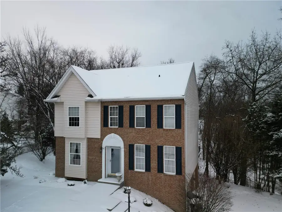 403 Saint James Ct, Cranberry Township, PA 16066 - Image #3