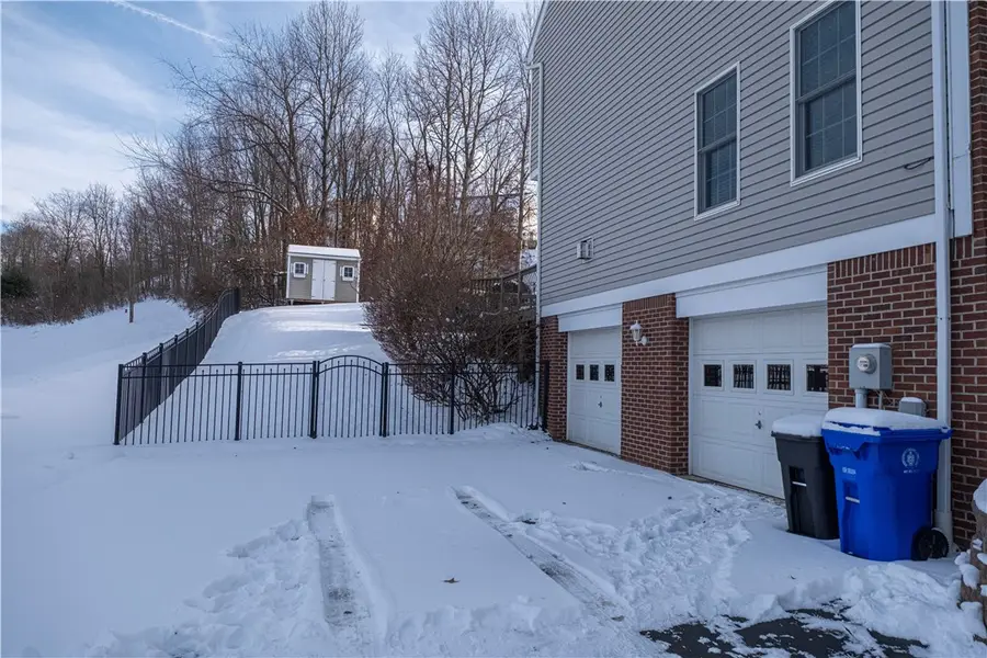 105 Oak Moss, North Fayette, PA 15108 - Image #2