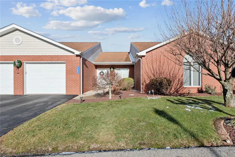 788 Everview Ln, Derry Township, PA 15627 - Image #2