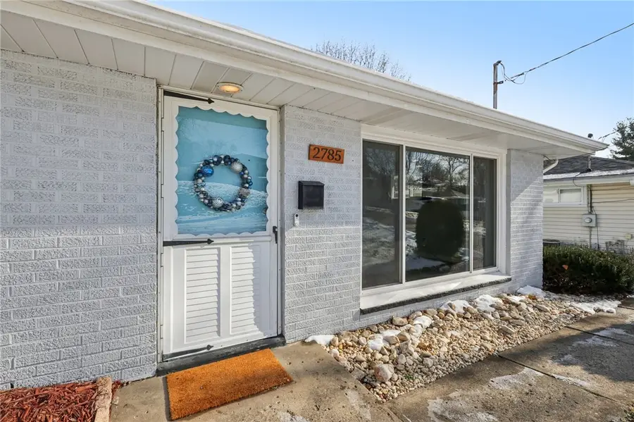 2785 Hastings Dr, Lower Burrell, PA 15068 - Image #2