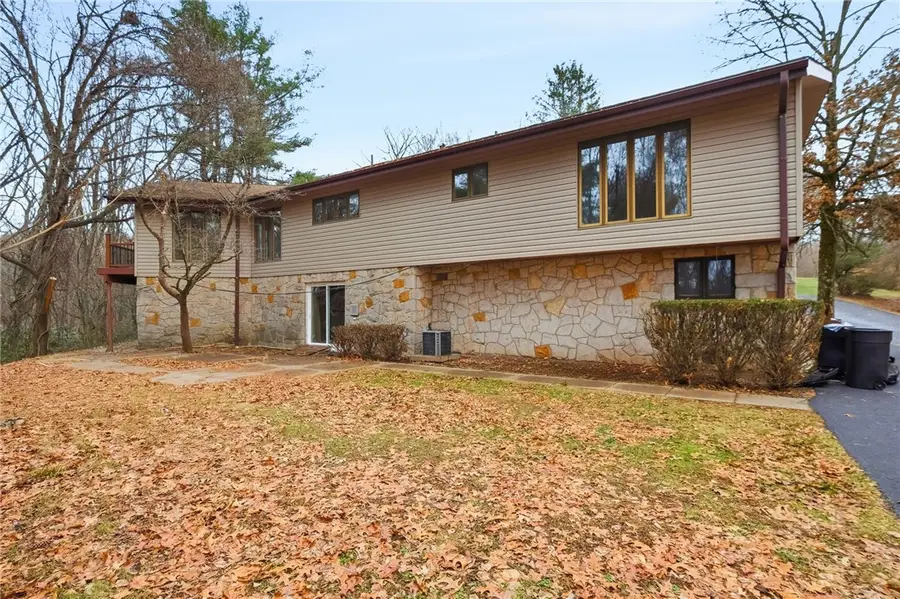 5 Foxwood, Fox Chapel, PA 15238 - Image #2