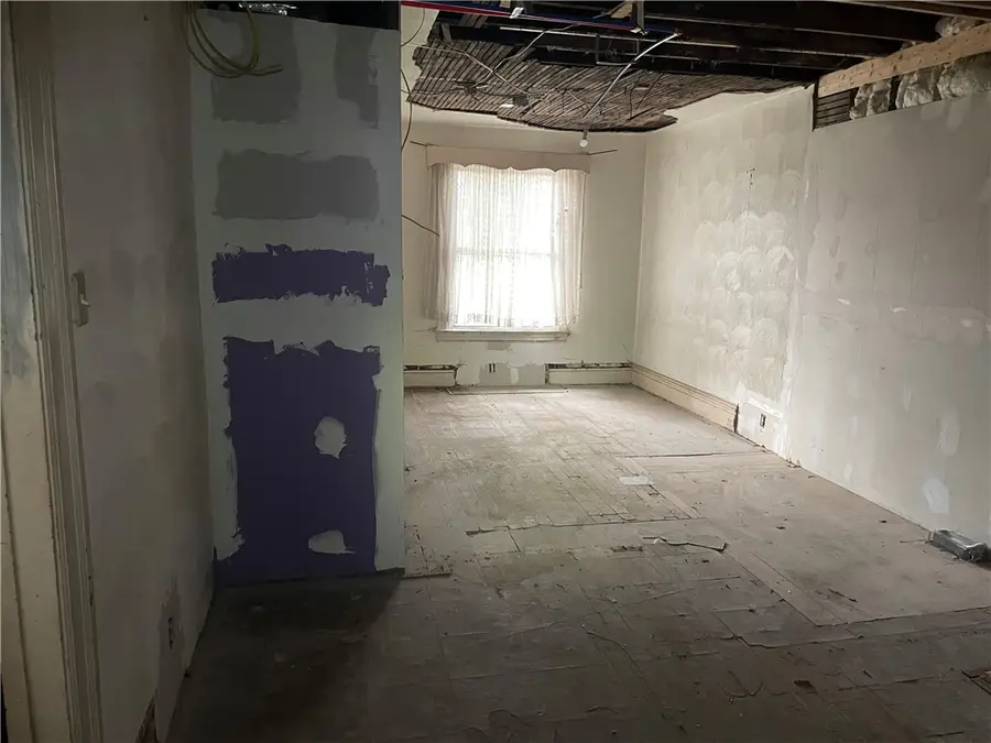 419 Robinson St, Pitcairn, PA 15140 - Image #2