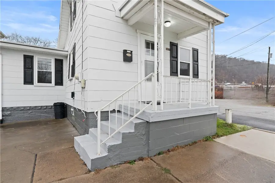 321 2nd St, Freeport, PA 16229 - Image #3