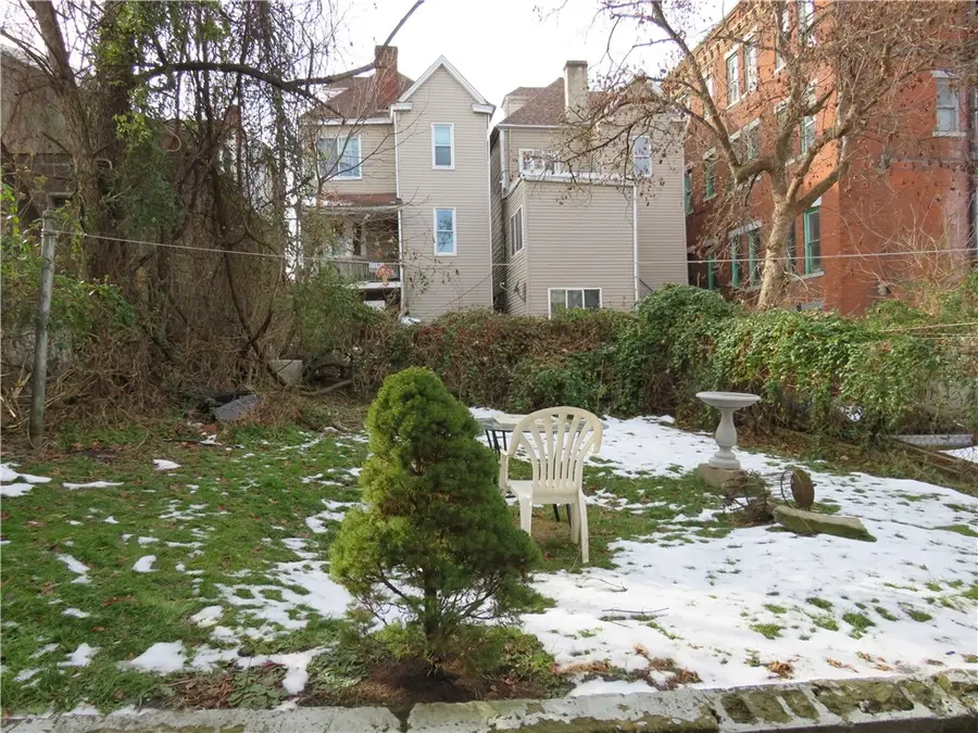1214 Amanda St, Pittsburgh, PA 15210 - Image #2