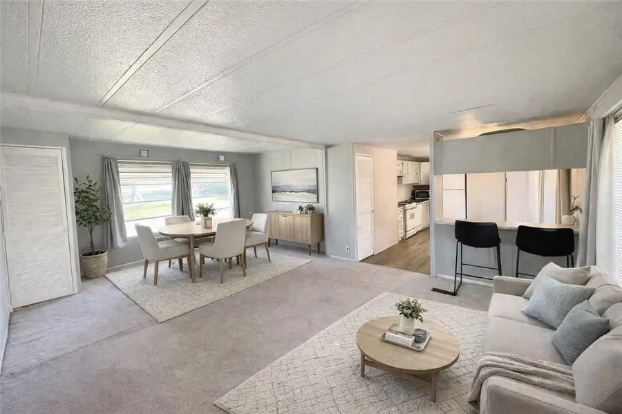 767 Cloverleaf Cir, Salem, PA 15626 - #2