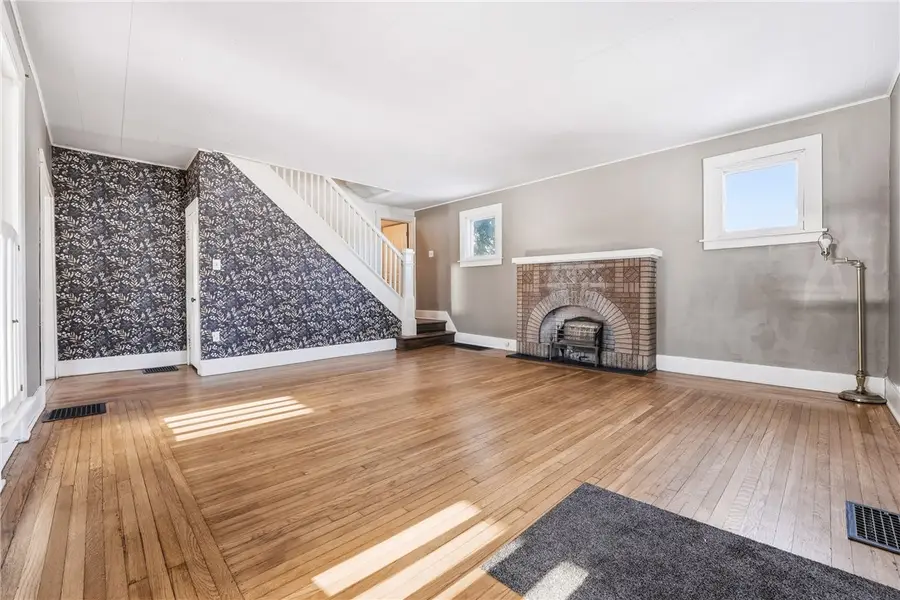 441 N Pitt Street, Mercer, PA 16137 - Image #3