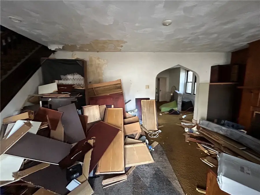 35 Verona Rd, Penn Hills, PA 15235 - Image #2