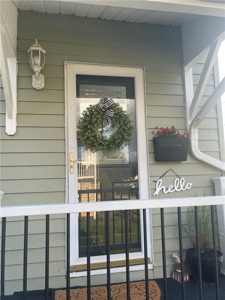 138 E Smithfield St, Mount Pleasant, PA 15666 - #2