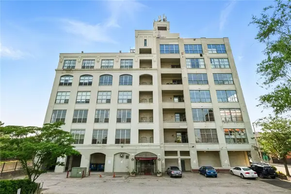 5850 Centre Ave #210, Shadyside, PA 15206