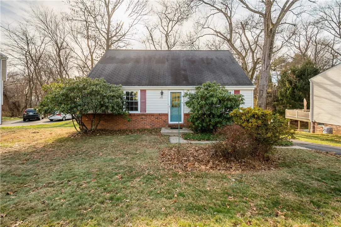 201 Kenney Dr, Sewickley, PA 15143 - Image #1