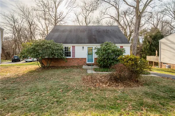 201 Kenney Dr, Sewickley, PA 15143