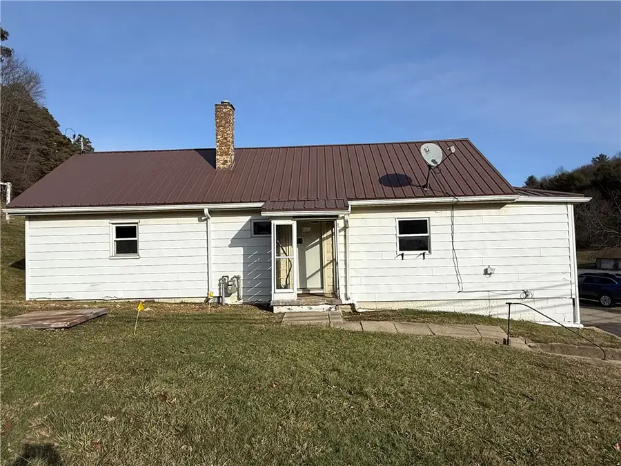 11 Boddorf Road, Ringgold Township, PA 15770 - Image #2