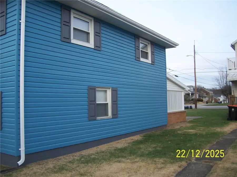 49 E 4th Ave, Latrobe, PA 15650 - Image #3
