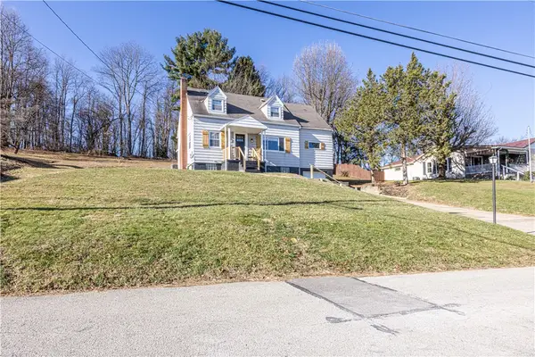 532 Beazell Rd, Rostraver, PA 15012