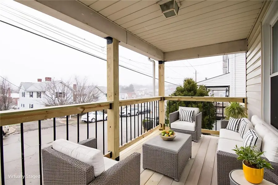 105 Washington St, Mount Pleasant, PA 15666 - #2