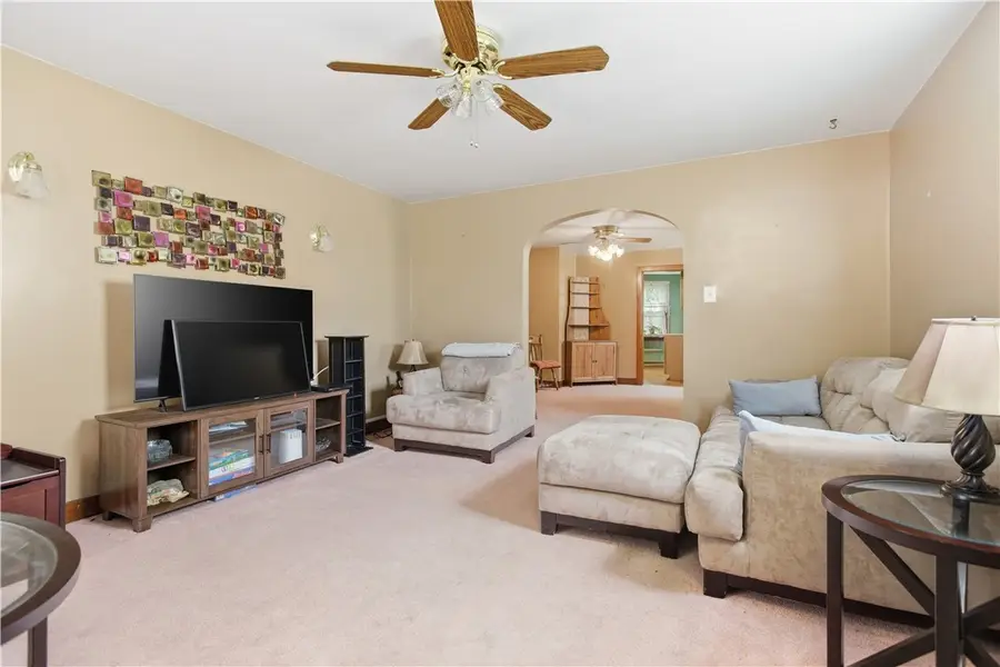 1622 Harpster St, Pittsburgh, PA 15212 - #2
