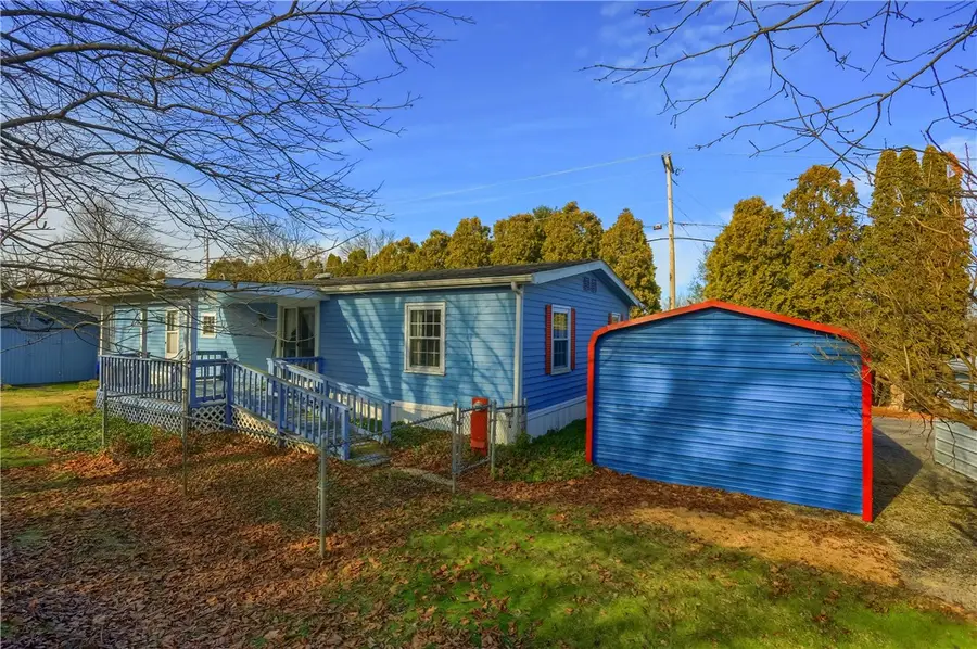 5035 Bear Run Rd, Cranberry Township, PA 16066 - Image #2