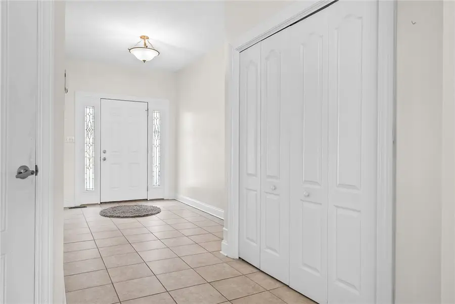 204 Lenox Court, Imperial, PA 15126 - Image #3