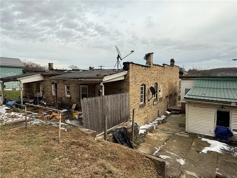 621 Bessemer Ave, Lyndora, PA 16045 - Image #3