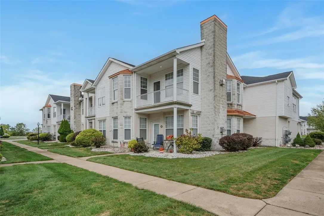 246 Adams Pointe #1, Adams, PA 16046 - Image #1