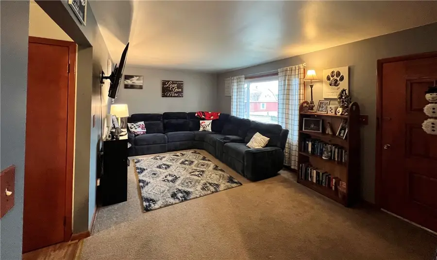 1009 N Ashland Ave, New Castle, PA 16102 - Image #3