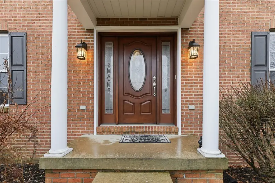 251 Field Club Circle, Robinson Township, PA 15136 - Image #2