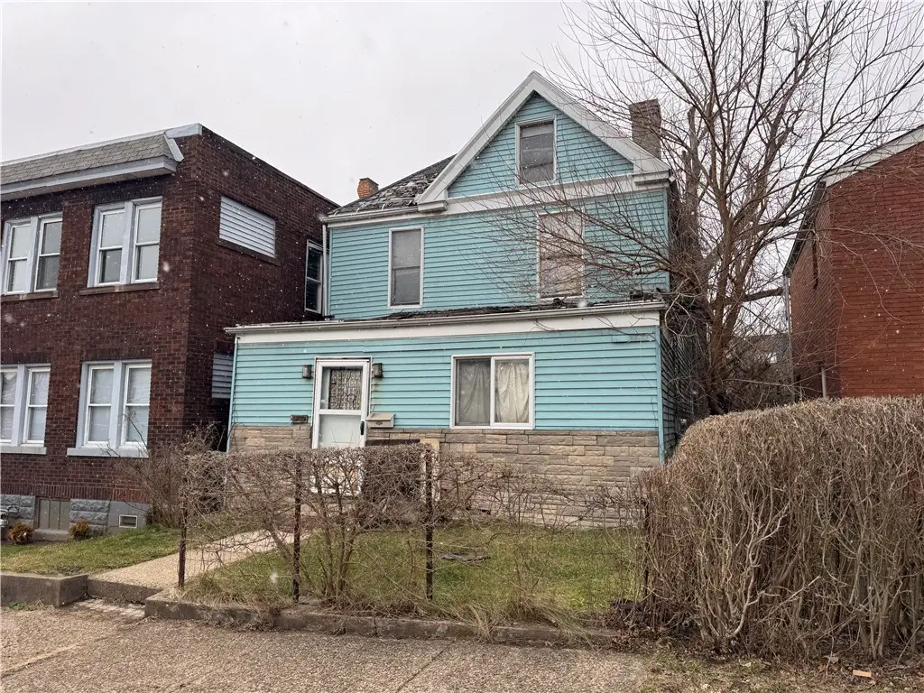 1415 Margaret St, Munhall, PA 15120 - Image #1