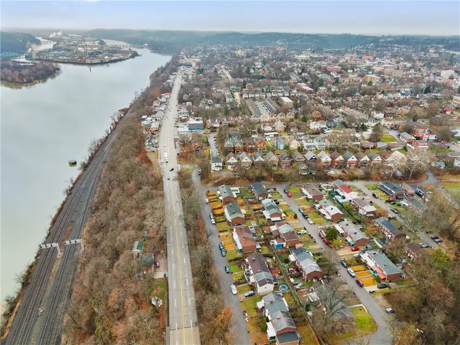 17 Rheams Ave, Bellevue, PA 15202 - Image #2