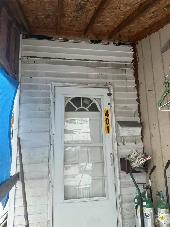 401 Iowa Ave, Glassport, PA 15045 - Image #2