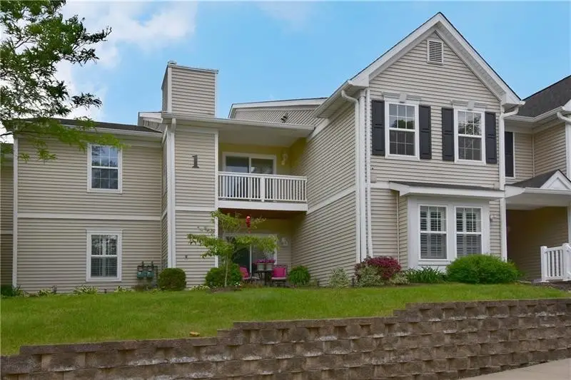 1201 Lenox Oval, Ross Township, PA 15237 - Image #2