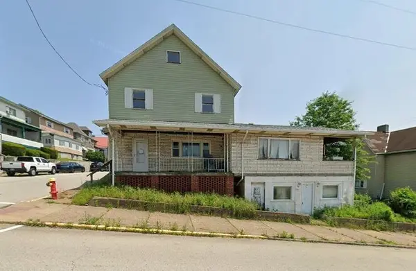 720 Center St, Tarentum, PA 15084