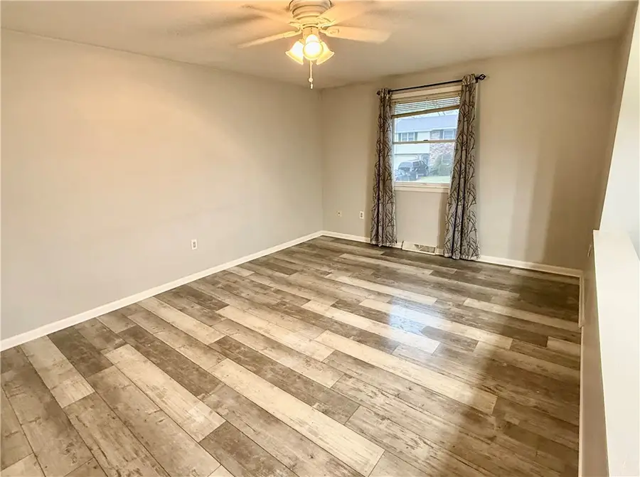 33 Pine Dr, Saxonburg, PA 16056 - Image #3