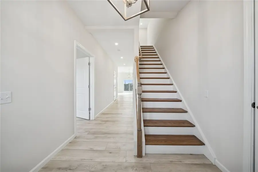 2217 Lebanon Dr, Elizabeth Township, PA 15135 - Image #3