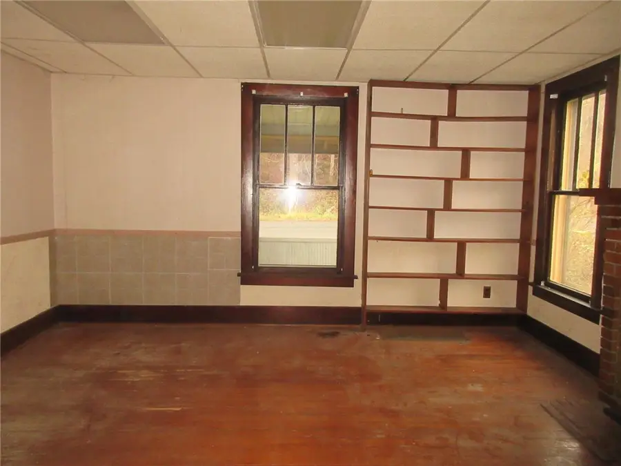 223 Big Shannon Run Rd, Mount Morris, PA 15349 - Image #3