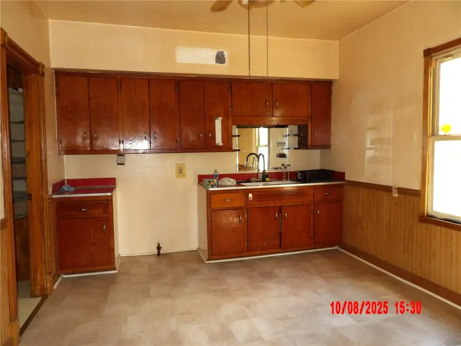 425 Grove St, Hermitage, PA 16148 - Image #3