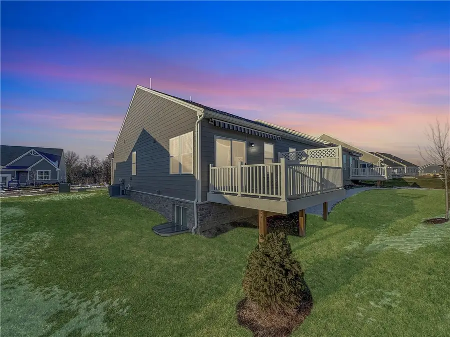 208 Mary Ln, Robinson Township, PA 15108 - Image #3