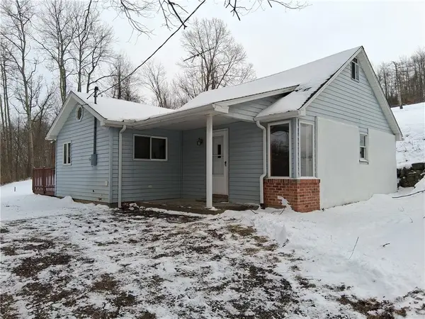 418 Vance Dr, Smith, PA 15021