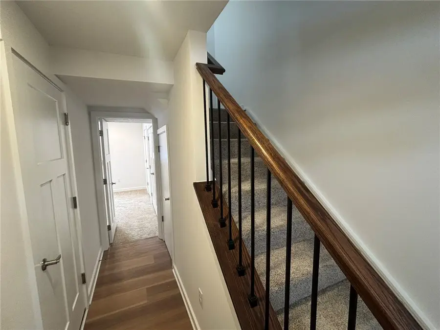 176 Lockheed Dr, Carnot Moon, PA 15108 - #2