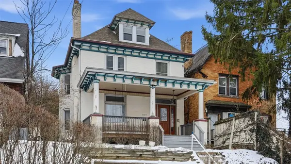 2129 Vodeli St, Beechview, PA 15216