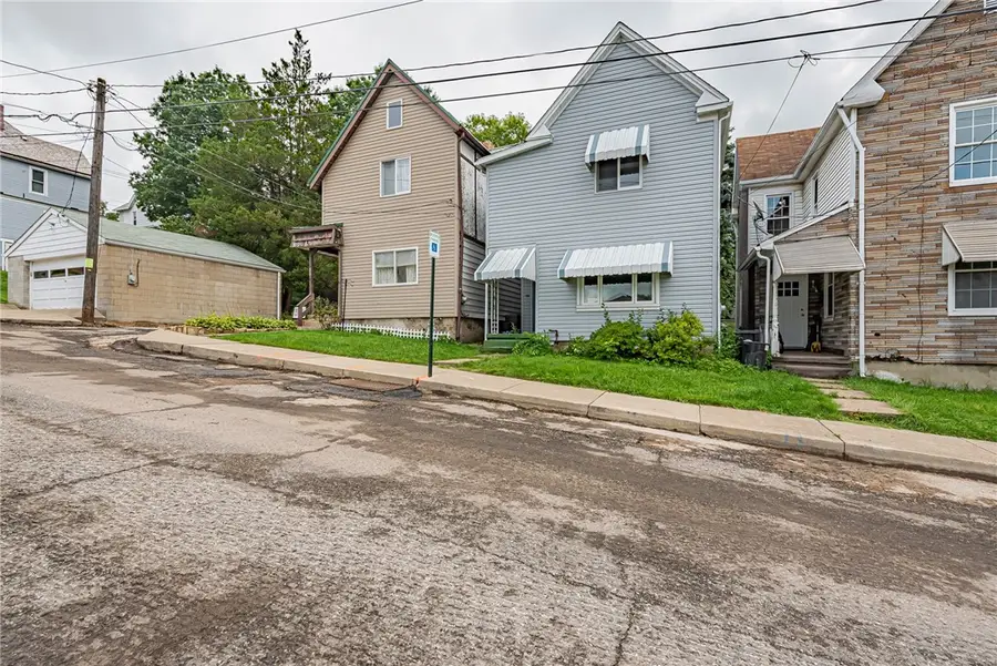 709 Spruce Street, Irwin, PA 15642 - Image #3