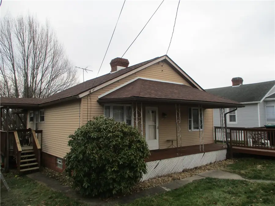 132 Armour St, Daisytown, PA 15358 - Image #2