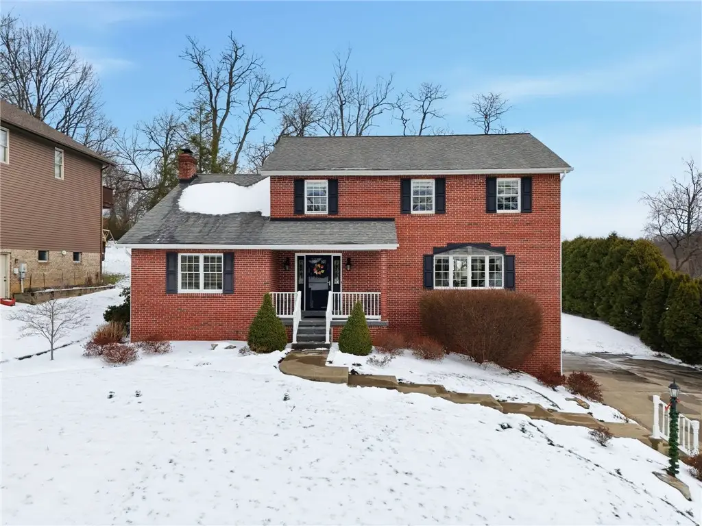571 Cedar Glenn Dr, North Huntingdon, PA 15642 - Image #1