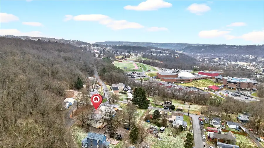 3308 N 32nd Ave, Pulaski, PA 15066 - Image #3