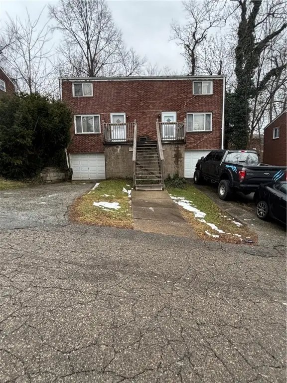 91-89 Lynwood Ave, N Versailles, PA 15137