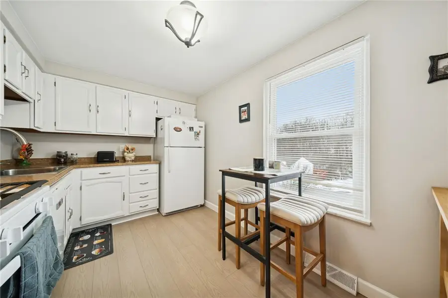 347 Clavale Dr., North Versailles, PA 15137 - Image #2