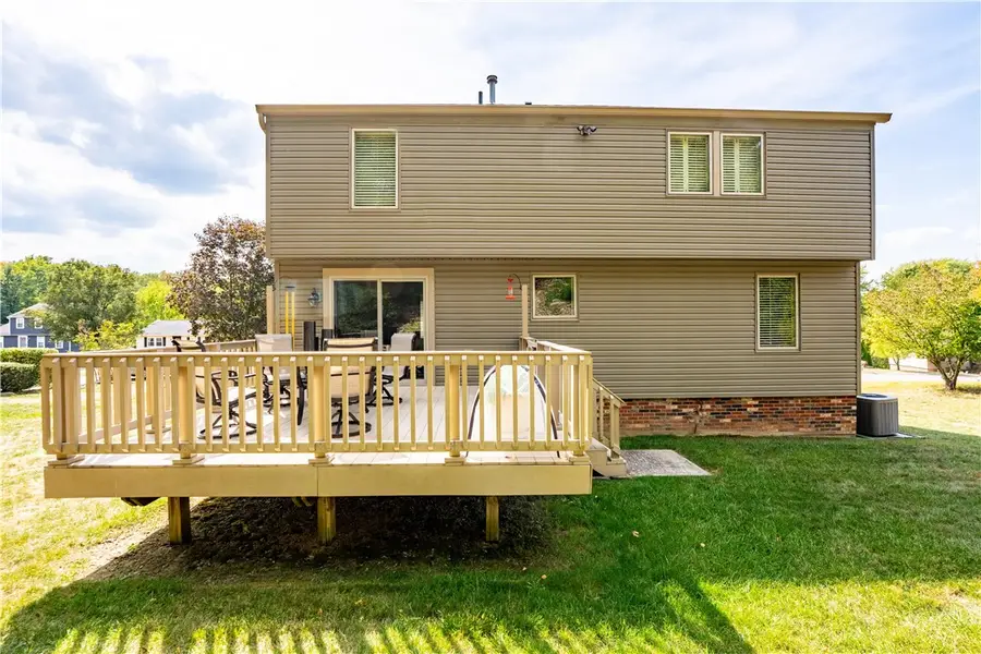 79 Fawnvue Dr, Robinson Township, PA 15136 - Image #3