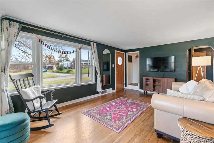 1601 Theater St, Lawson Heights, PA 15650 - Image #3