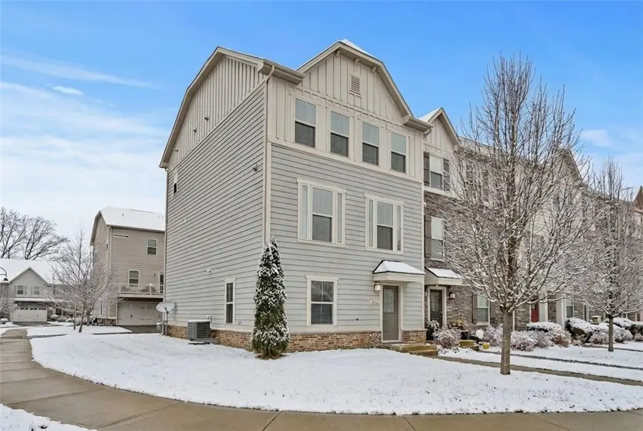 416 Fairmont Dr, Warrendale, PA 15090 - Image #2