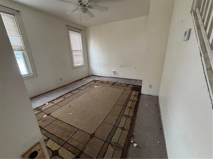 467 Reno St, Rochester, PA 15074 - Image #2