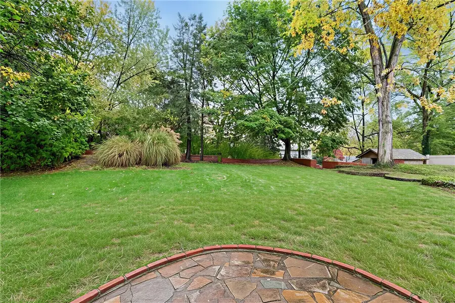 114 Marlboro Rd, Ohara Township, PA 15238 - Image #2